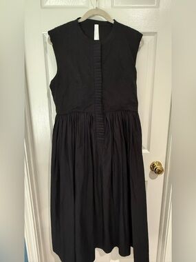 Sleeveless Black Midi Dress with Pleated Front Detail